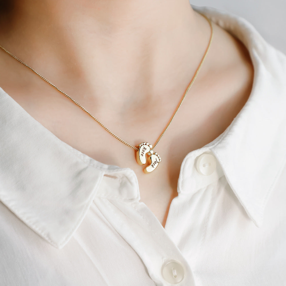 Gold lettering small thick foot necklace silver clavicle necklace can be engraved content: Valentine's Day girlfriend pendant