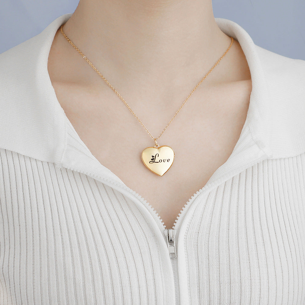 European and American  fashion simple love photo box necklace women's heart-shaped peach heart pendant clavicle chain