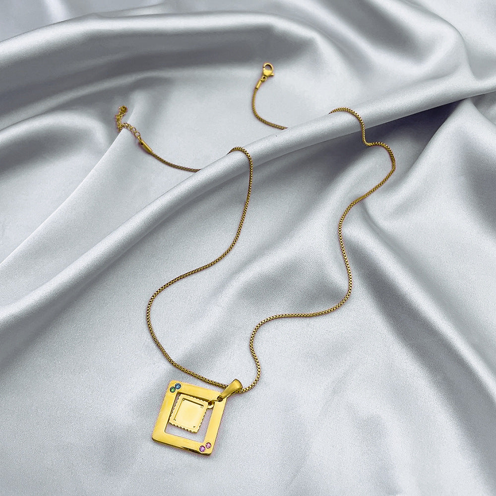 European and American ins style diamond gold copper hollow square photo frame with diamond pendant commemorative photo DIY necklace female
