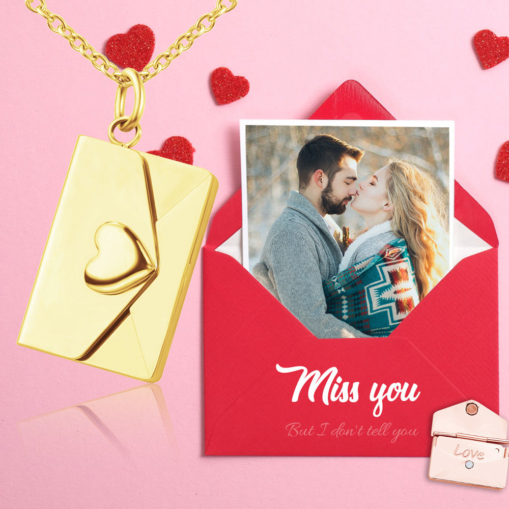 European and American DIY personality fashion versatile love envelope necklace silver engraving clavicle chain Valentine's Day gifts