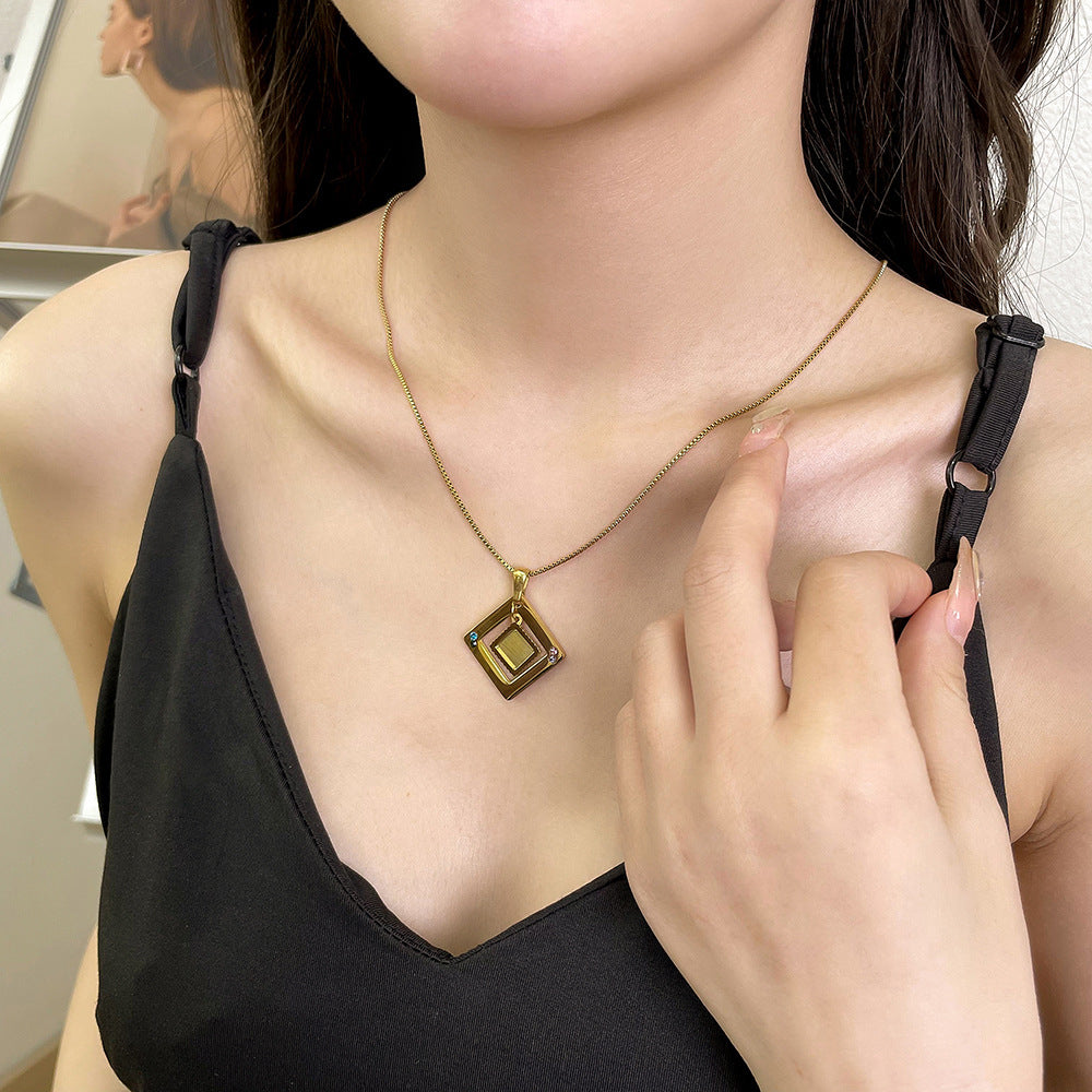 European and American ins style diamond gold copper hollow square photo frame with diamond pendant commemorative photo DIY necklace female